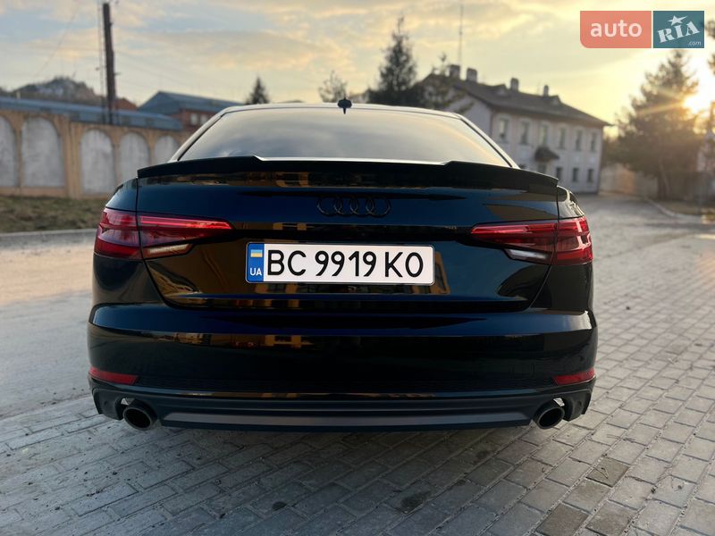 Седан Audi A4 2016 в Львові