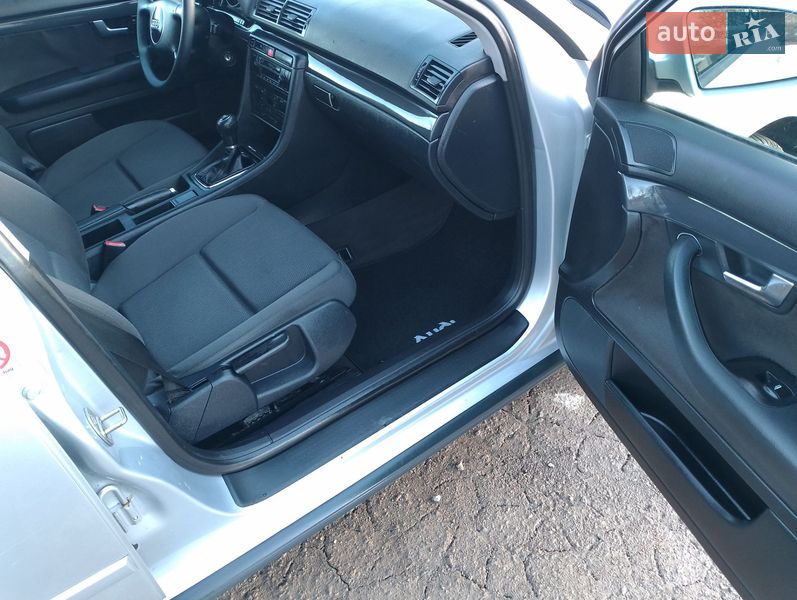 Седан Audi A4 2002 в Тернополі