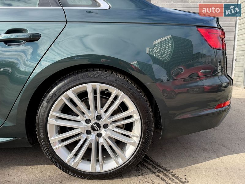 Седан Audi A4 2016 в Києві
