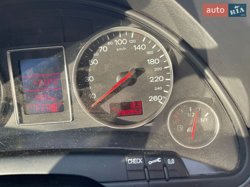Седан Audi A4 2001 в Кропивницькому