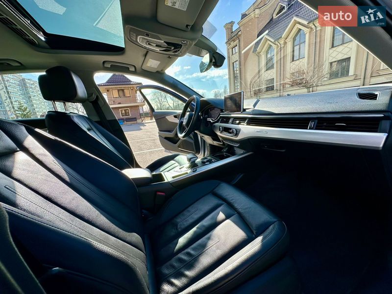 Седан Audi A4 2018 в Києві