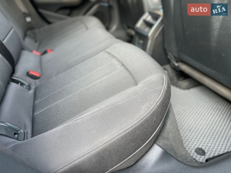 Универсал Audi A4 2016 в Дрогобыче