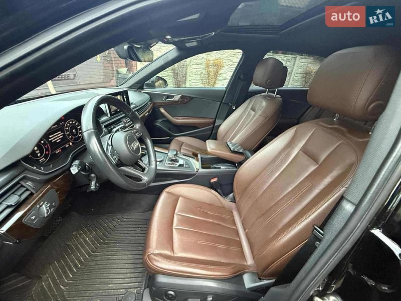 Седан Audi A4 2018 в Львове
