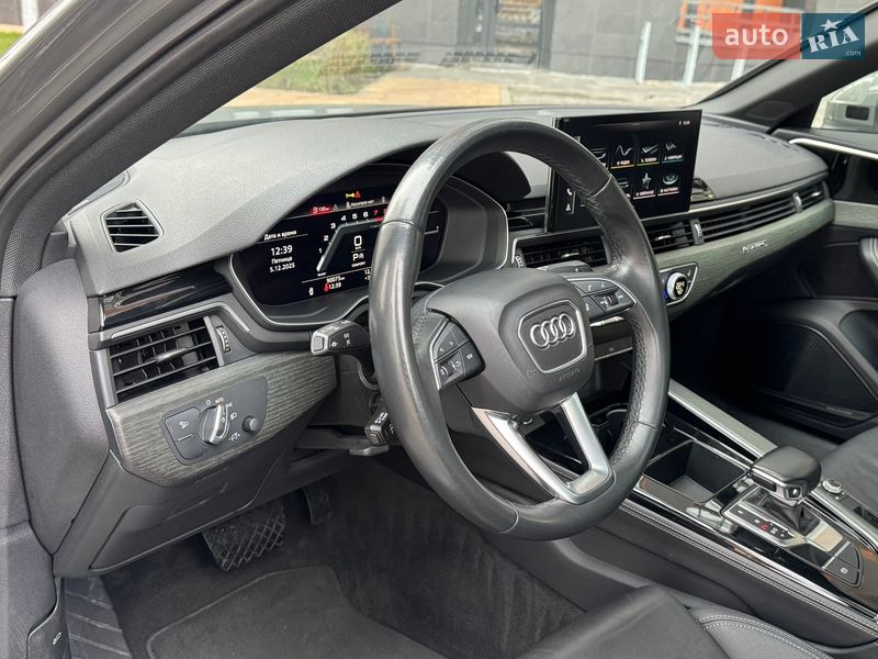 Седан Audi A4 2022 в Києві