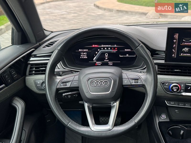 Седан Audi A4 2022 в Києві