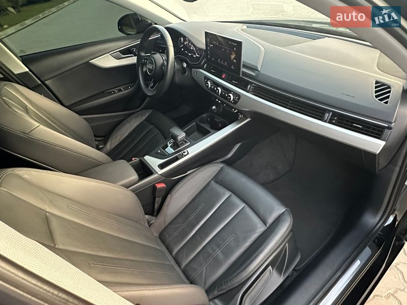 Універсал Audi A4 2019 в Львові