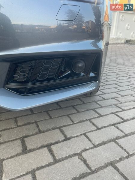 Седан Audi A4 2016 в Ровно