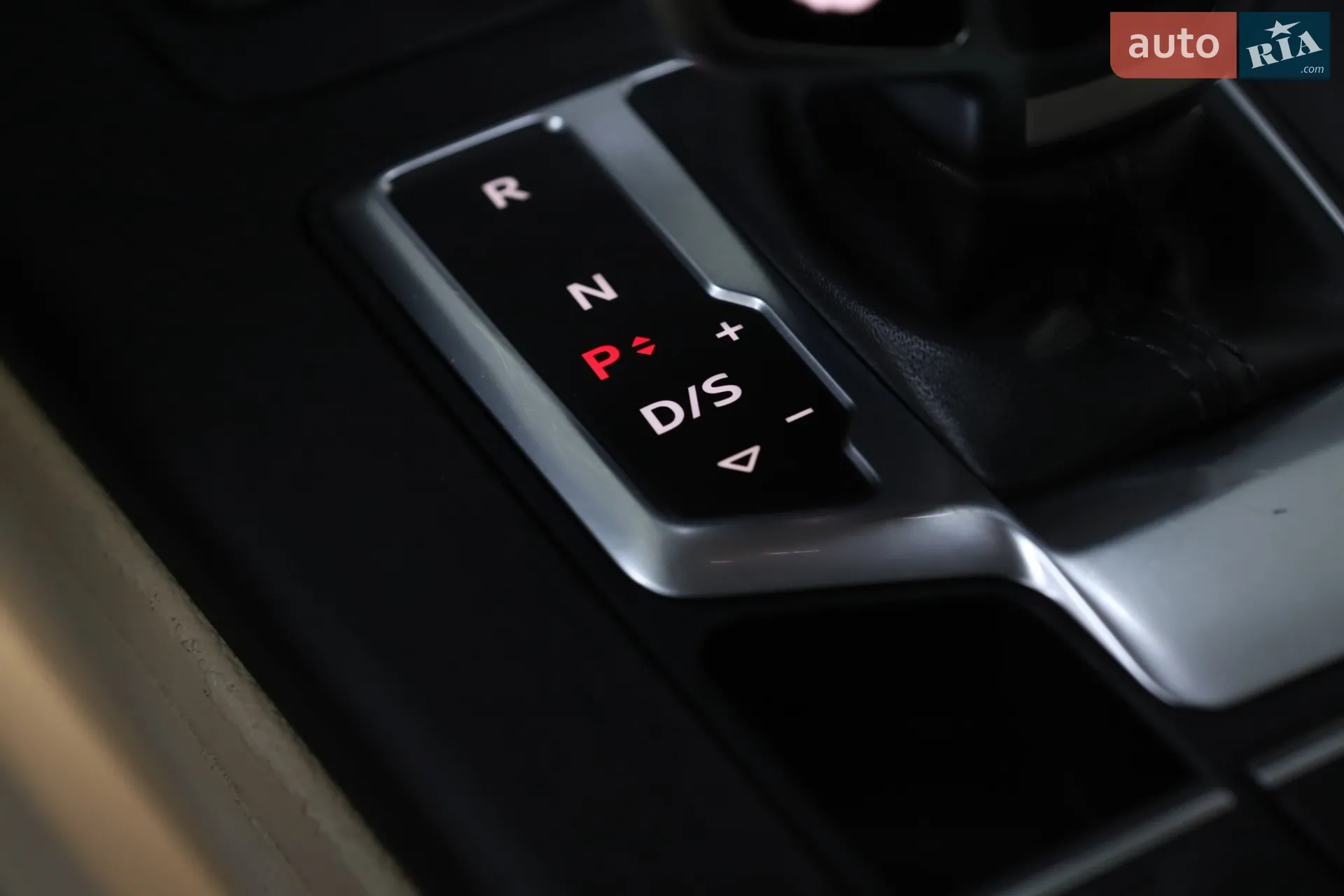 2017 Audi A4 - мініатюра 90