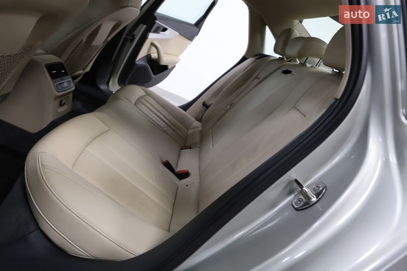 Седан Audi A4 2017 в Дрогобыче