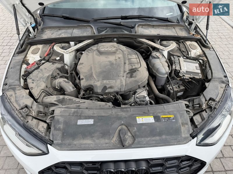 Седан Audi A4 2019 в Запорожье