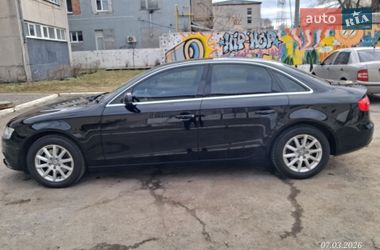 Седан Audi A4 2014 в Днепре