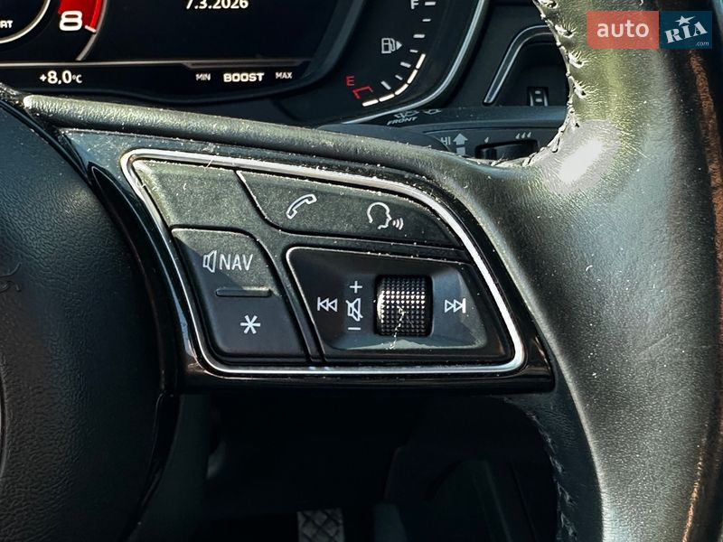 Седан Audi A4 2016 в Львові