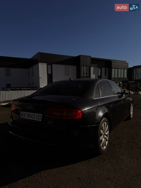 Седан Audi A4 2012 в Харкові