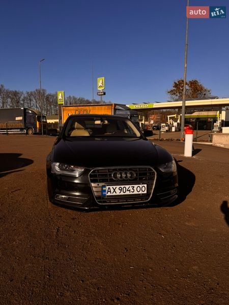 Седан Audi A4 2012 в Харкові