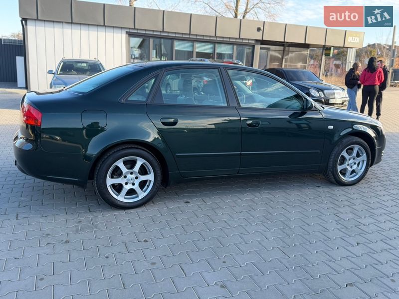 Седан Audi A4 2006 в Володимирі