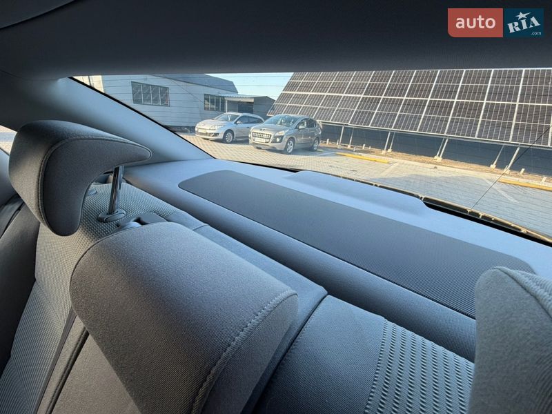 Седан Audi A4 2006 в Володимирі