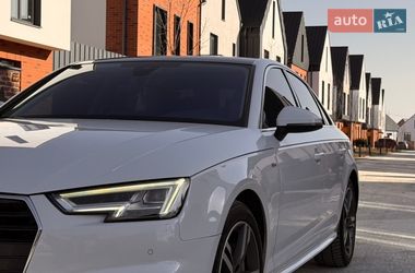 Седан Audi A4 2018 в Львове