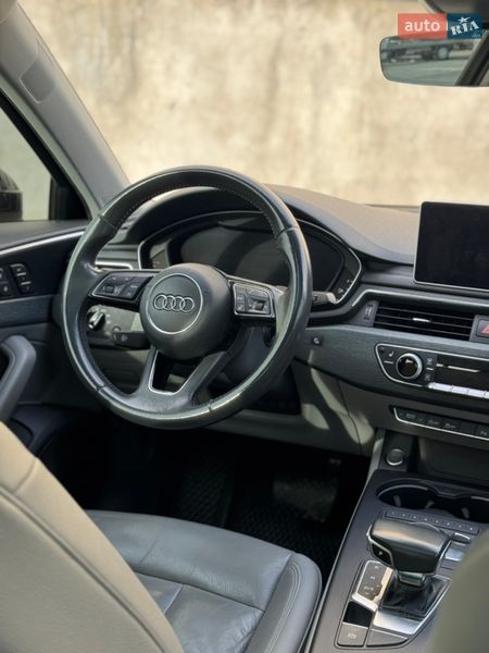 Седан Audi A4 2016 в Львові