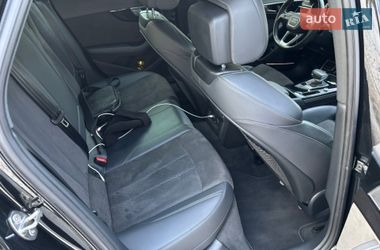 Седан Audi A4 2021 в Львове