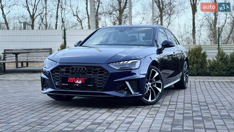Седан Audi A4 2022 в Рівному фото Седан Audi A4 2022 в Рівному