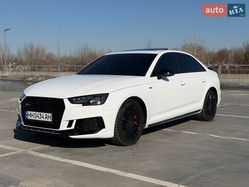 Седан Audi A4 2016 в Киеве