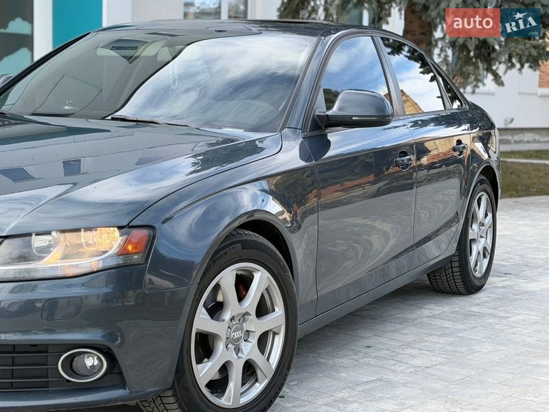 Седан Audi A4 2009 в Стрые