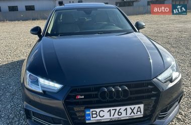 Седан Audi A4 2017 в Львове