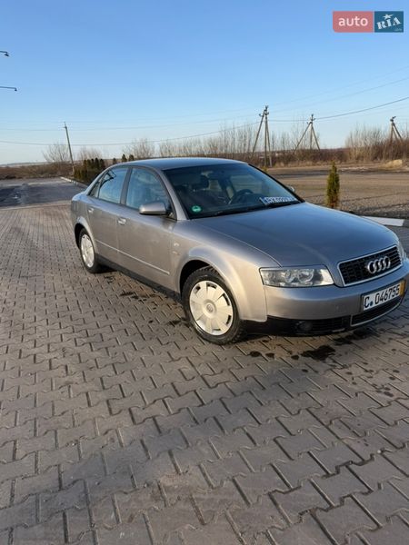 Седан Audi A4 2002 в Снятині
