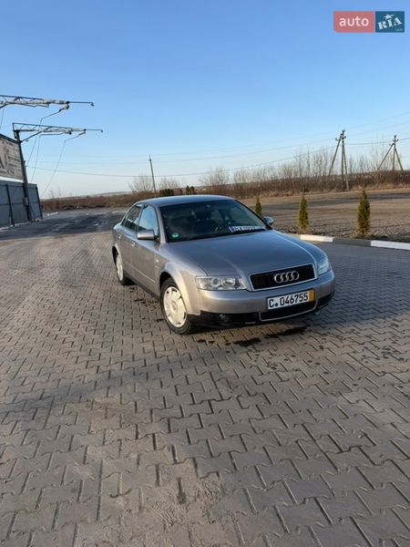 Седан Audi A4 2002 в Снятині