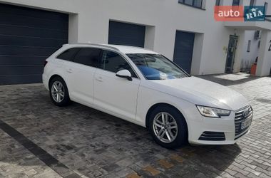 Универсал Audi A4 2018 в Ужгороде