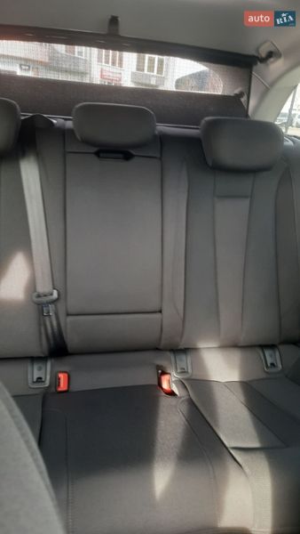 Универсал Audi A4 2018 в Ужгороде