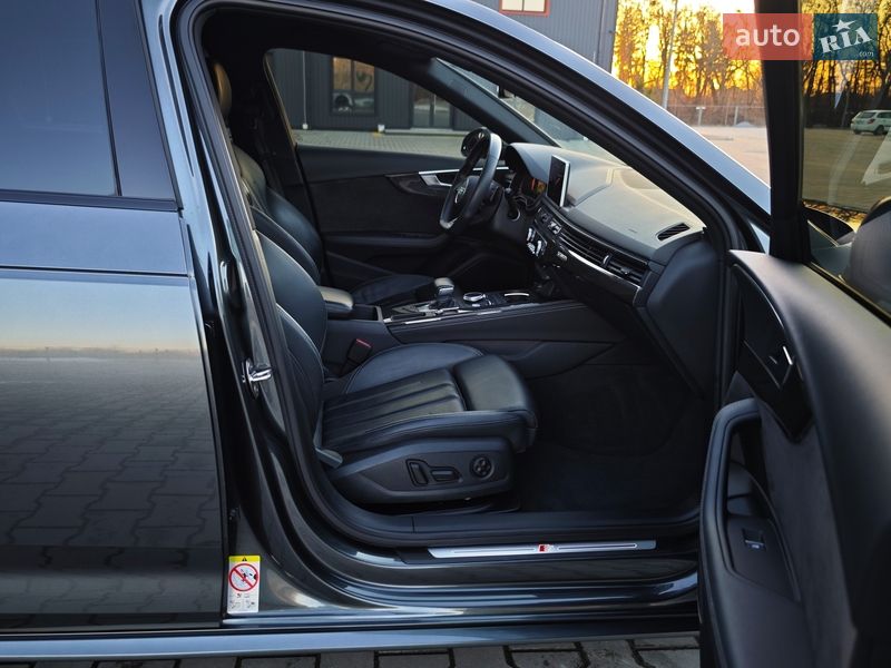 Універсал Audi A4 2019 в Дубні