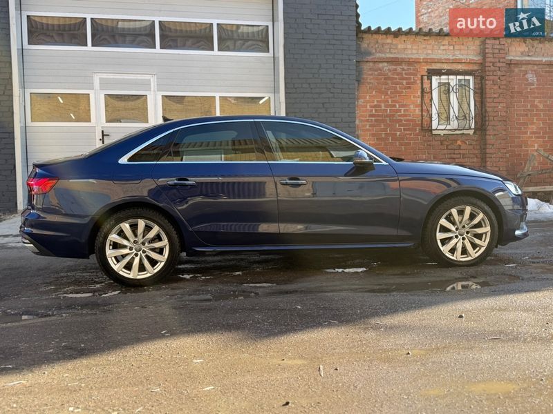 Седан Audi A4 2020 в Сумах