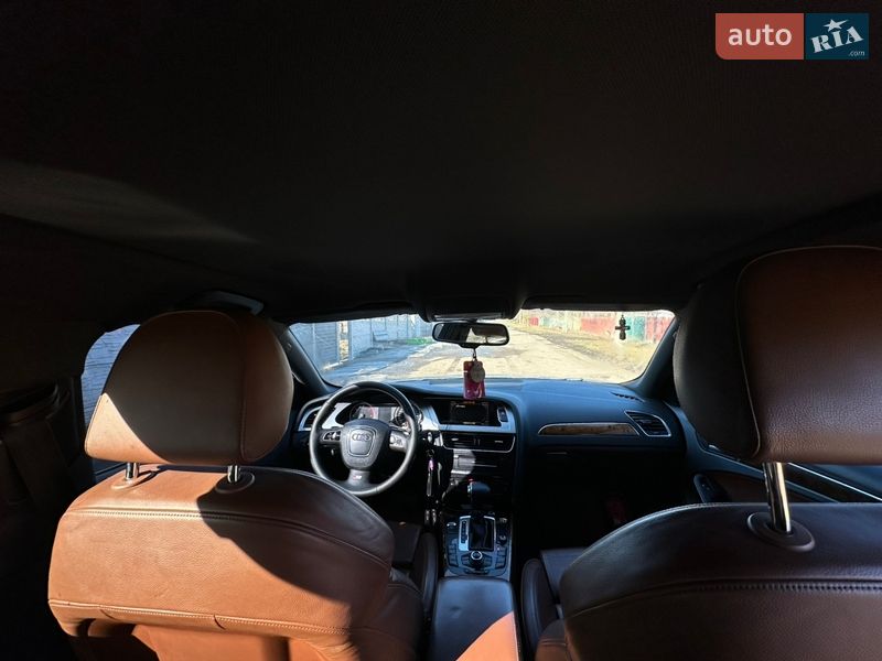 Універсал Audi A4 2010 в Грицеві