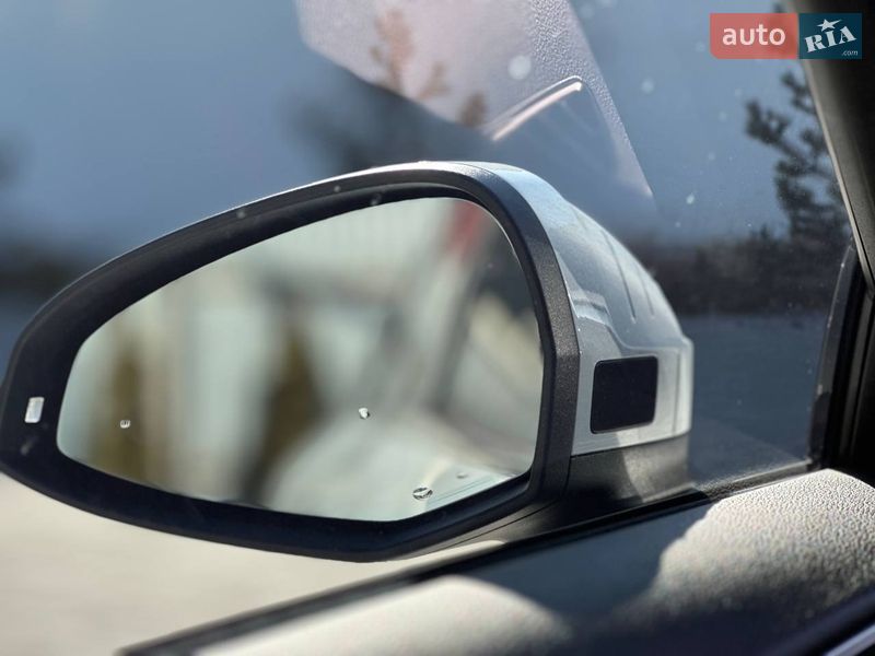 Седан Audi A4 2018 в Луцке