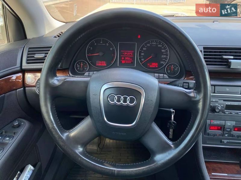 Седан Audi A4 2006 в Киеве