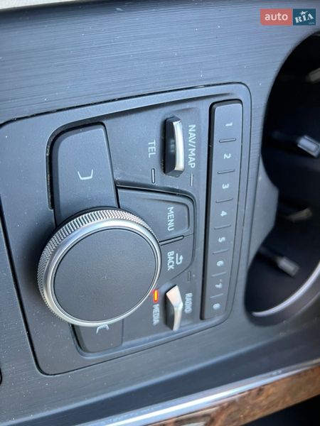 Седан Audi A4 2016 в Николаеве