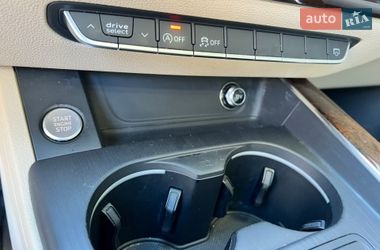 Седан Audi A4 2016 в Николаеве
