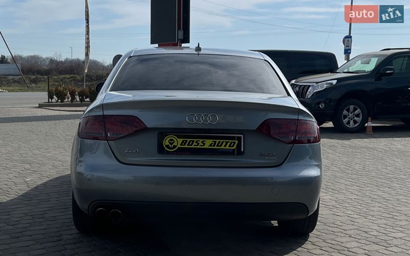Седан Audi A4 2010 в Мукачевому