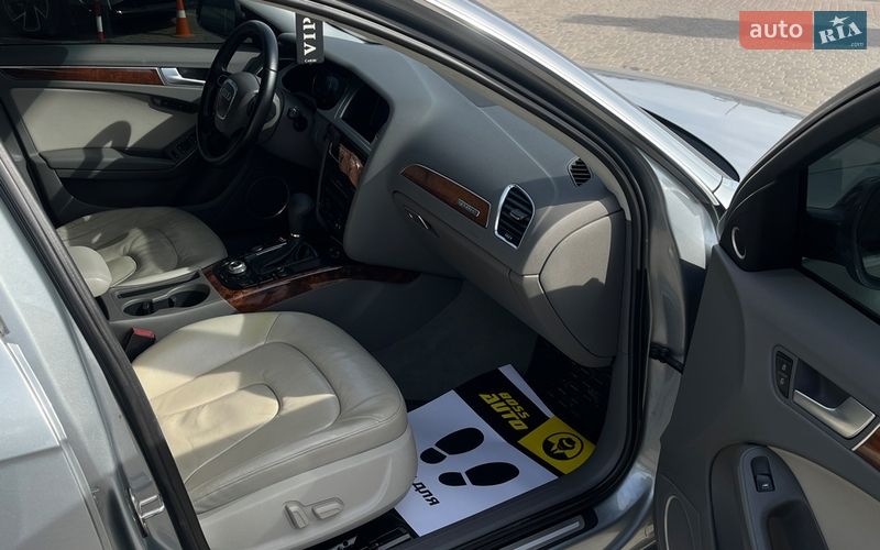 Седан Audi A4 2010 в Мукачевому
