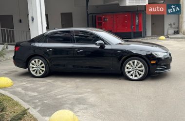 Седан Audi A4 2016 в Днепре