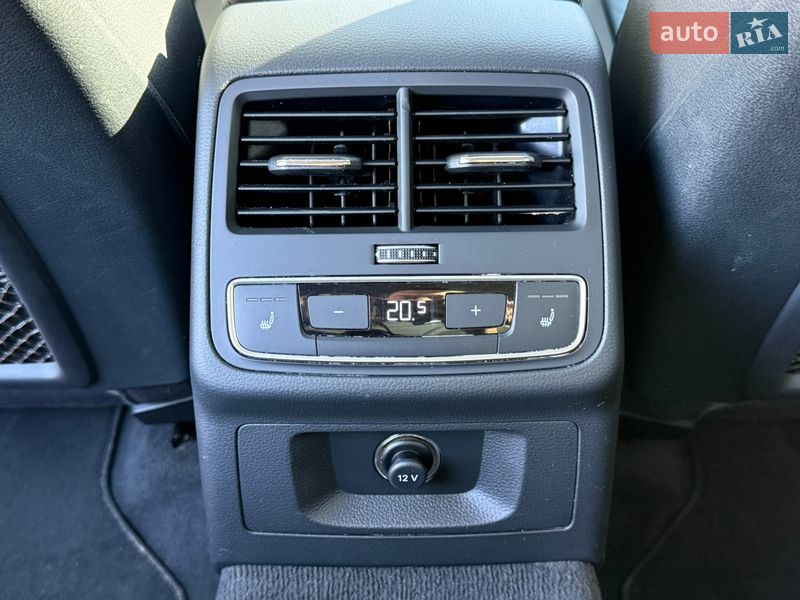 Седан Audi A4 2016 в Полтаве