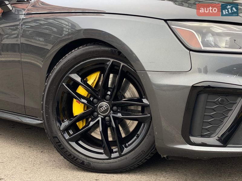 Седан Audi A4 2020 в Києві