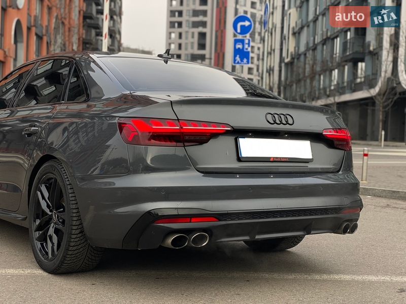 Седан Audi A4 2020 в Києві