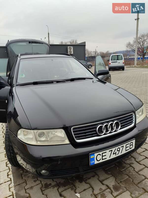 Універсал Audi A4 2000 в Чернівцях