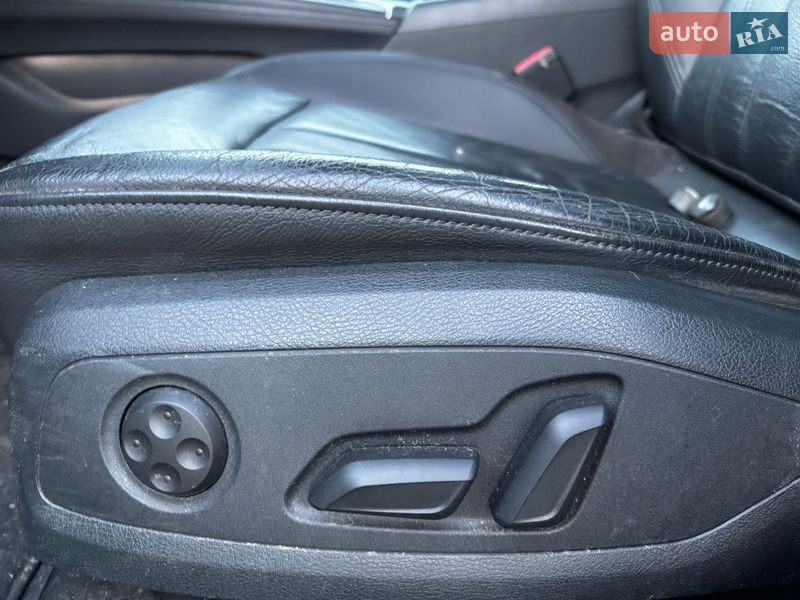 Седан Audi A4 2017 в Стрию