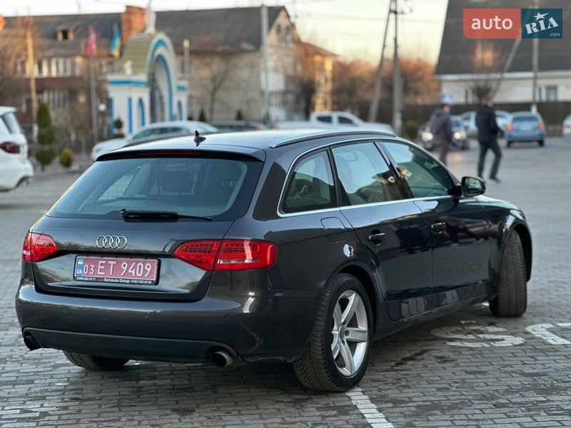 Универсал Audi A4 2009 в Киверцах