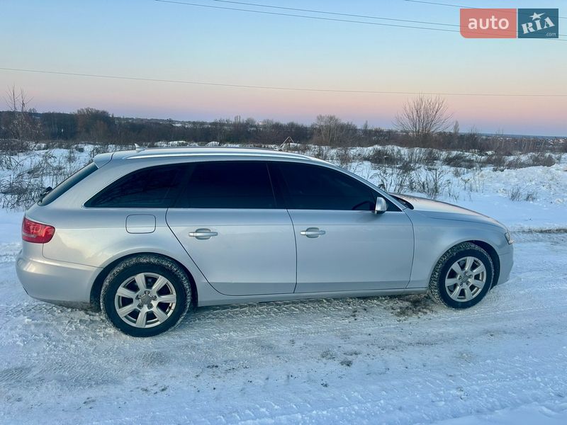 Універсал Audi A4 2011 в Бучі