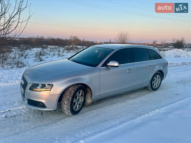 Універсал Audi A4 2011 в Бучі