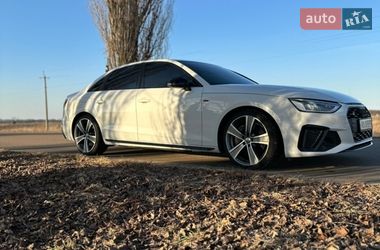 Седан Audi A4 2022 в Борисполе